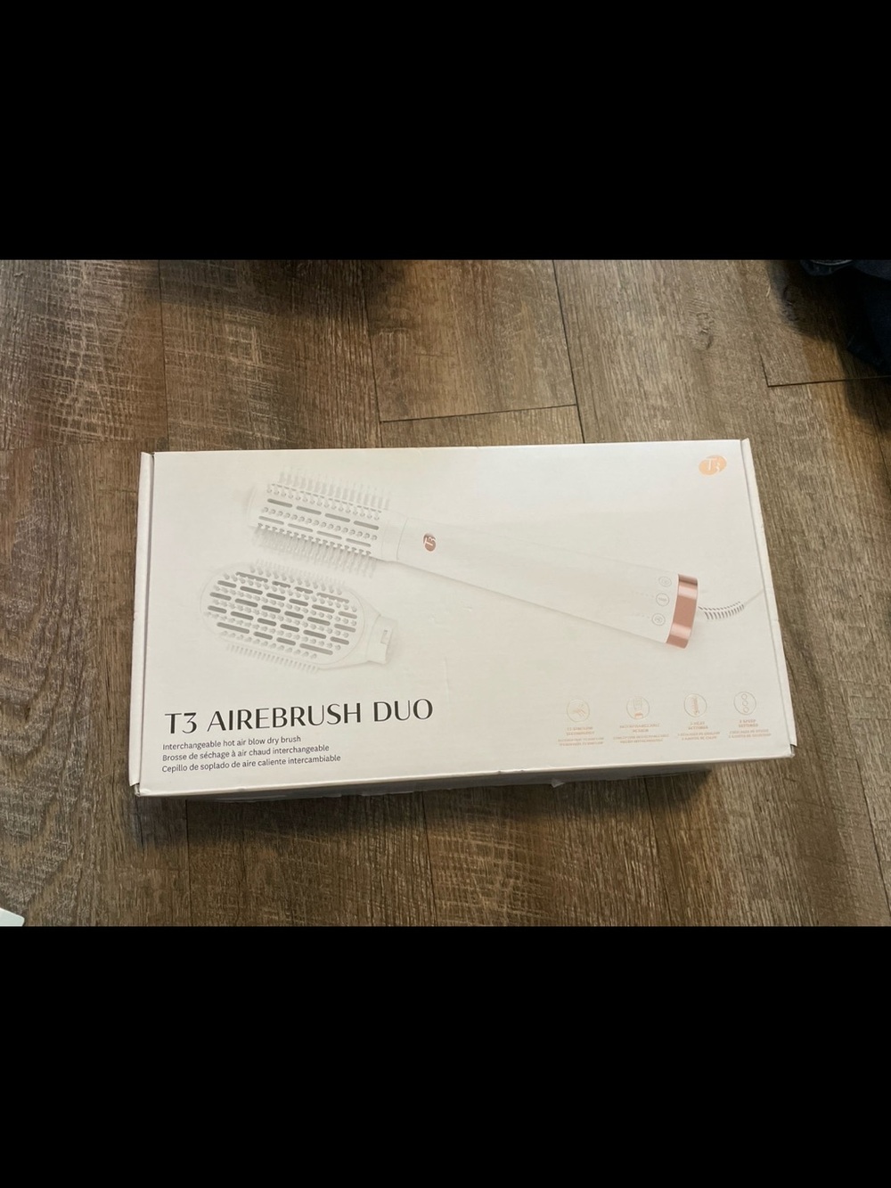 T3 AireBrush Duo Hot Air Brush - White